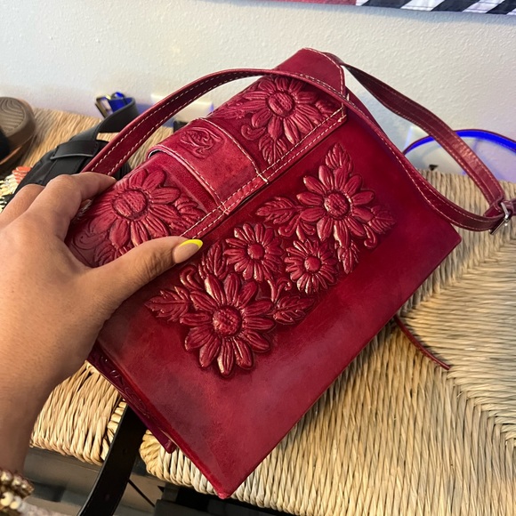 Handmade Mexican leather purse, never used. Crossbody or shoulder - Picture 3 of 3